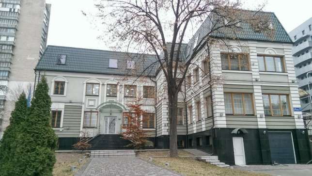 Аренда офиса ул.Артема 72  490 кв.м.
