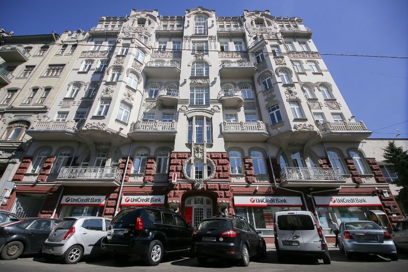 Сдам в аренду здание 3150 м2, Золотые ворота 