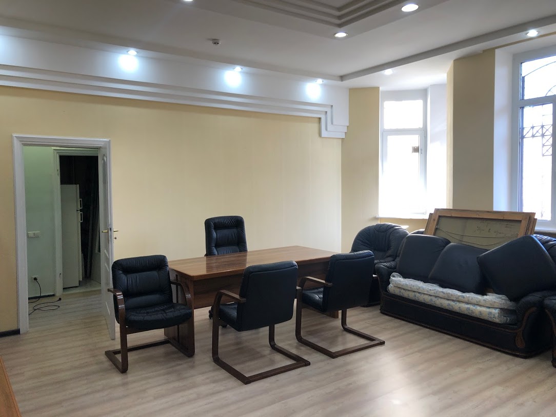 Без %! Аренда офиса в БЦ ул.Артема (70 кв.м.)